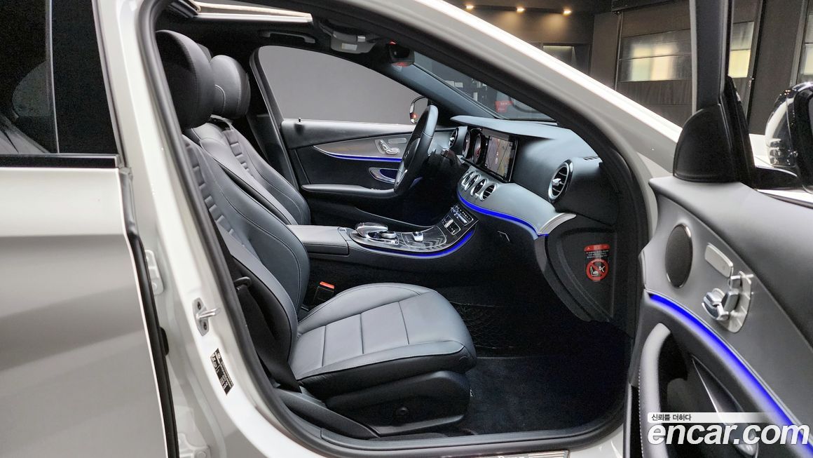 Mercedes-Benz E-Class 2020