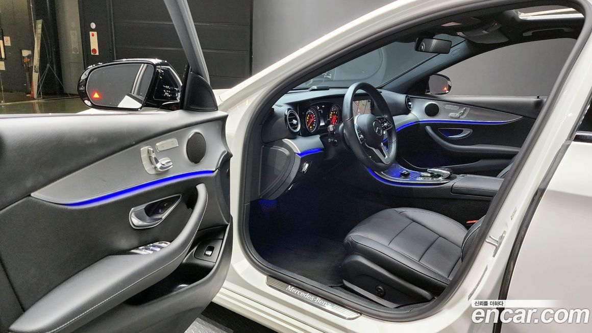 Mercedes-Benz E-Class 2020