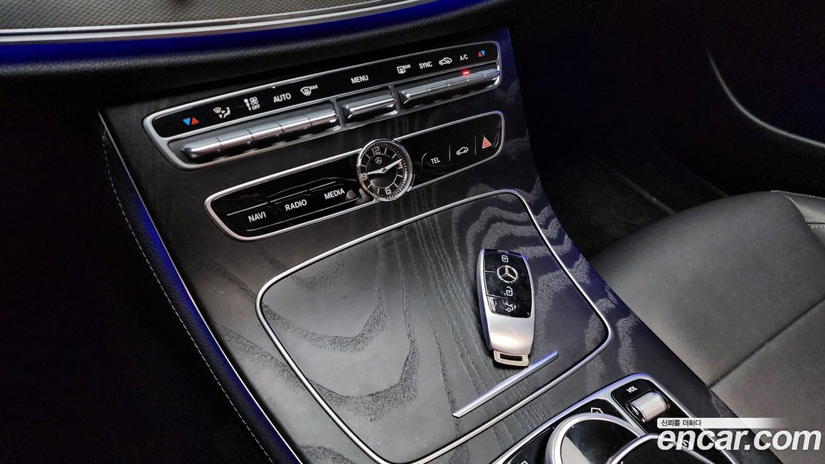 Mercedes-Benz E-Class 2020