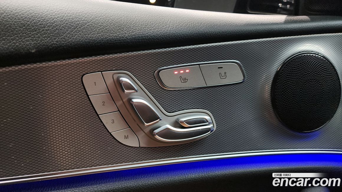 Mercedes-Benz E-Class 2020