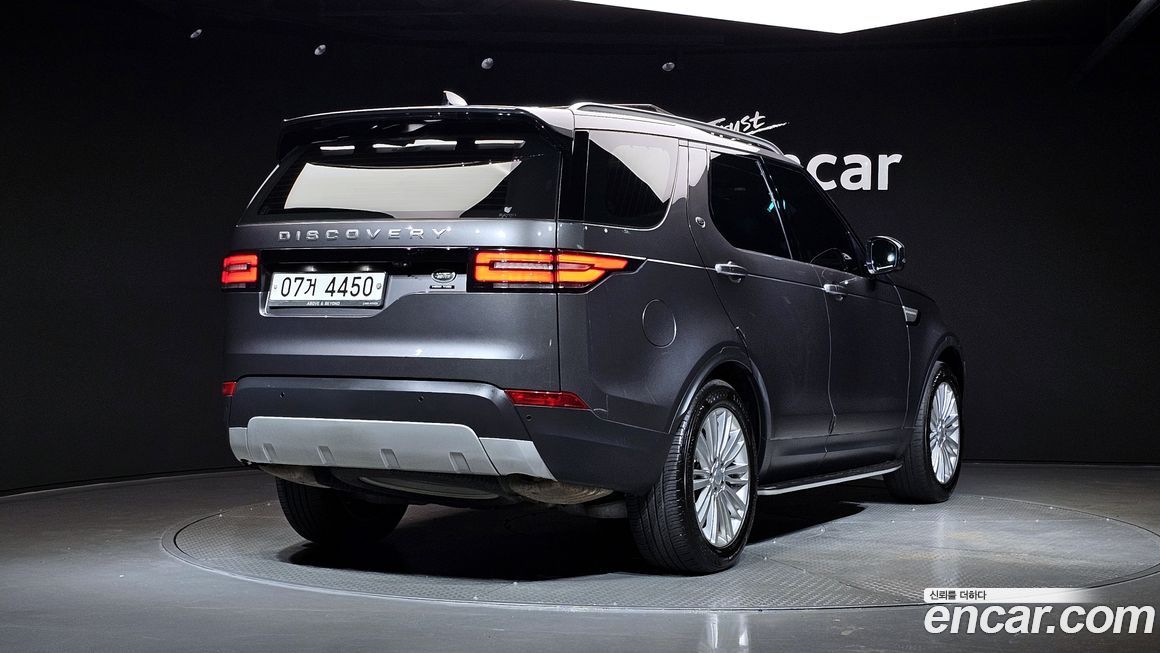 Land Rover Discovery 2017