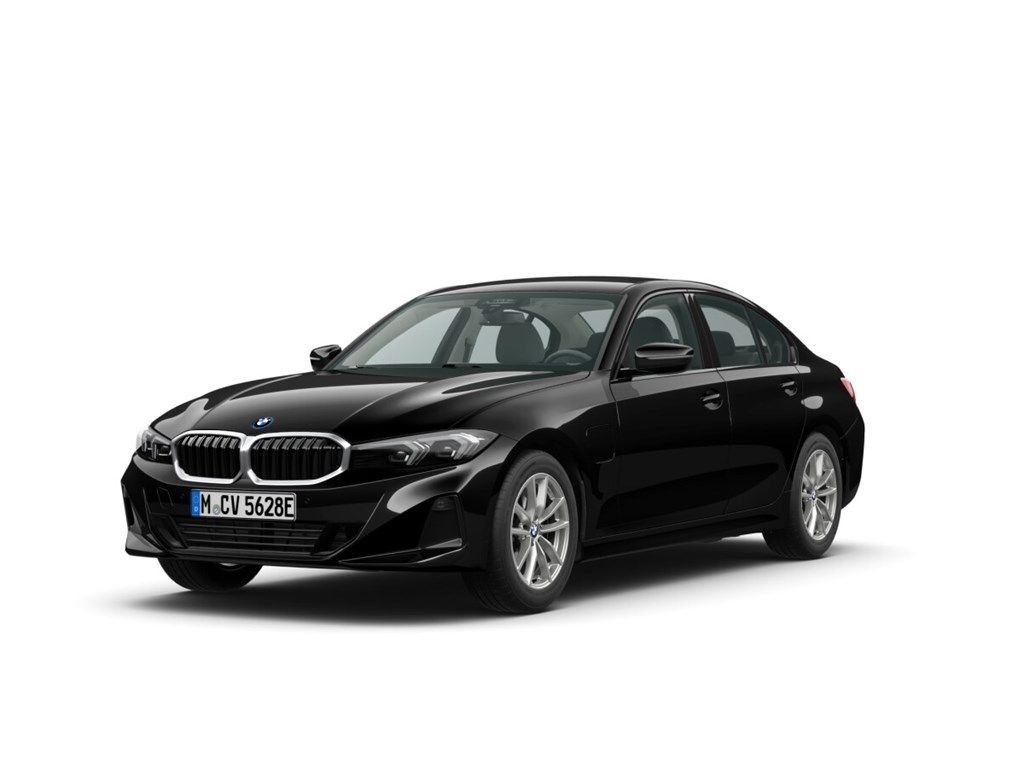 BMW 330 2022