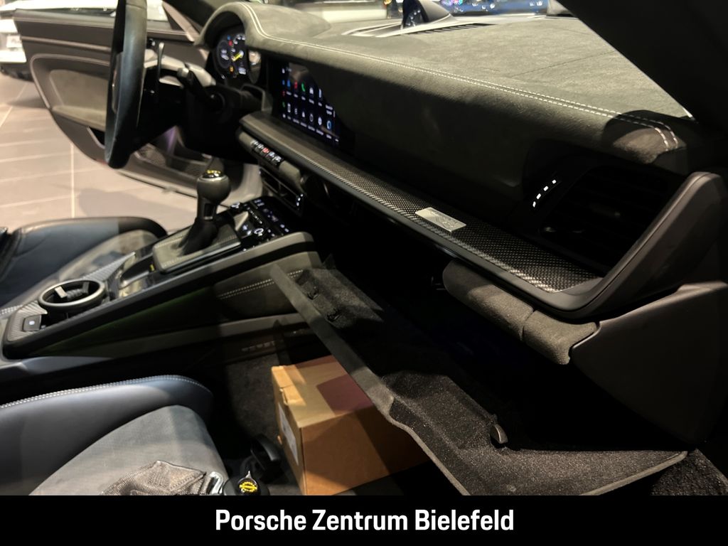 Porsche 992 2023
