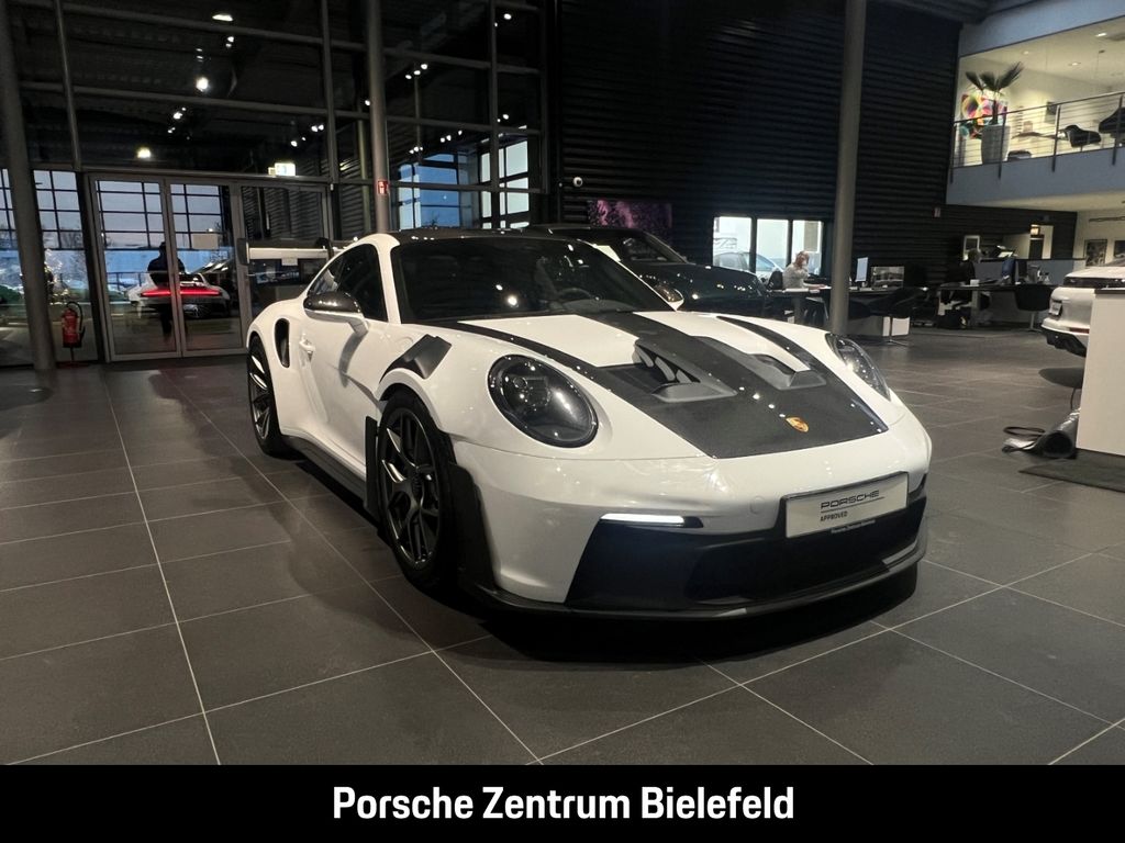 Porsche 992 2023