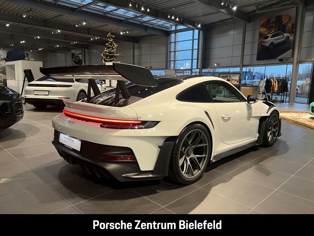 Porsche 992 2023