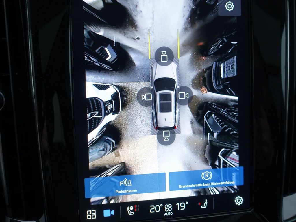 Volvo V60 2025