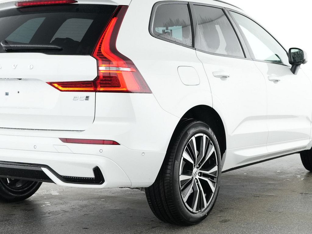 Volvo XC60 2025