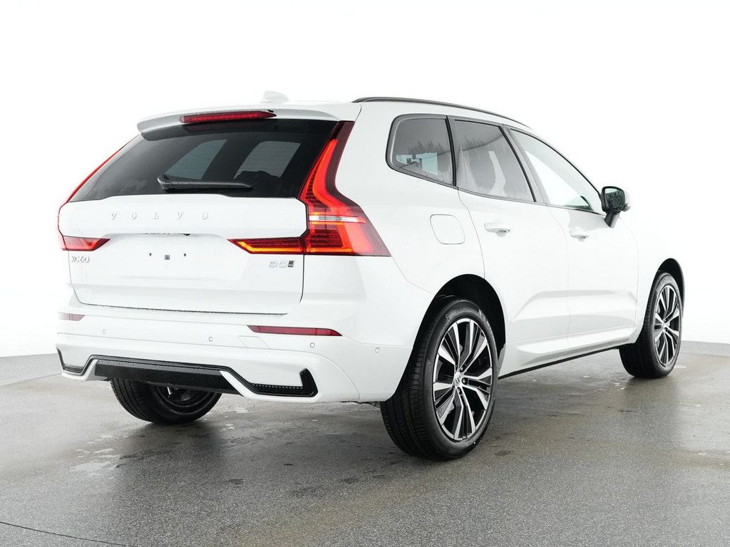 Volvo XC60 2025