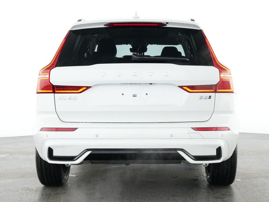 Volvo XC60 2025