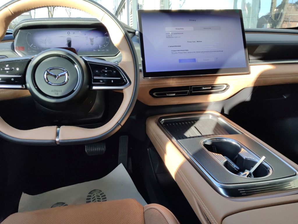 Mazda 6e