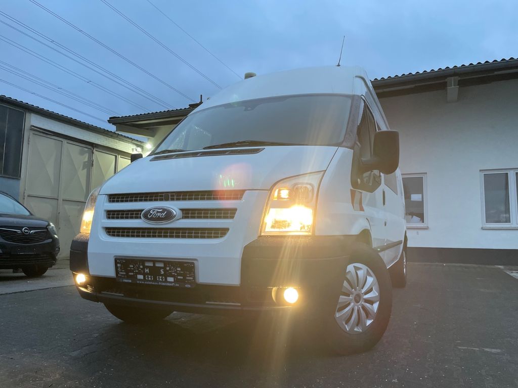Ford Transit 2012
