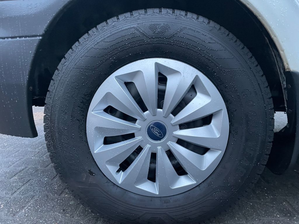 Ford Transit 2012