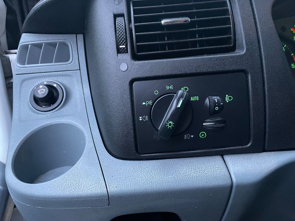 Ford Transit 2012