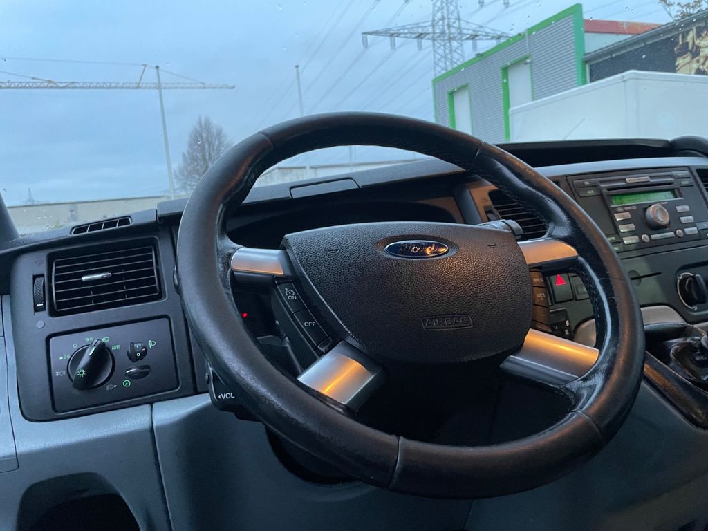 Ford Transit 2012