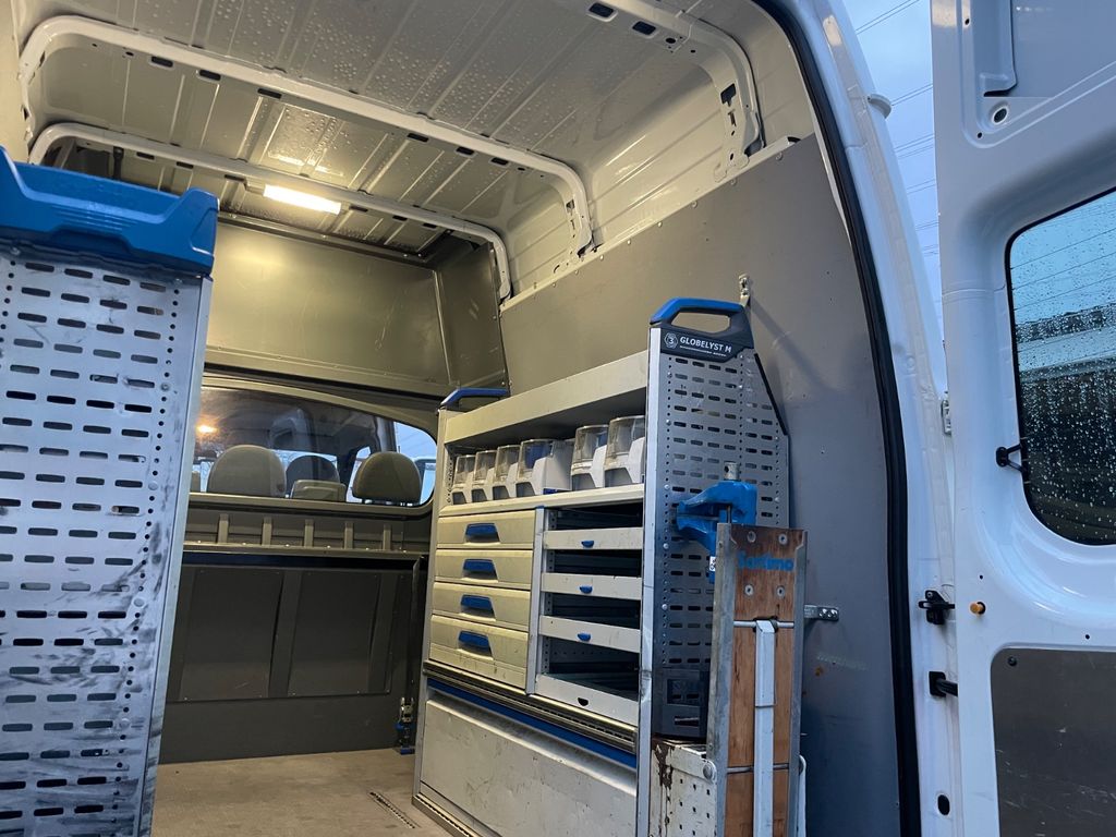 Ford Transit 2012