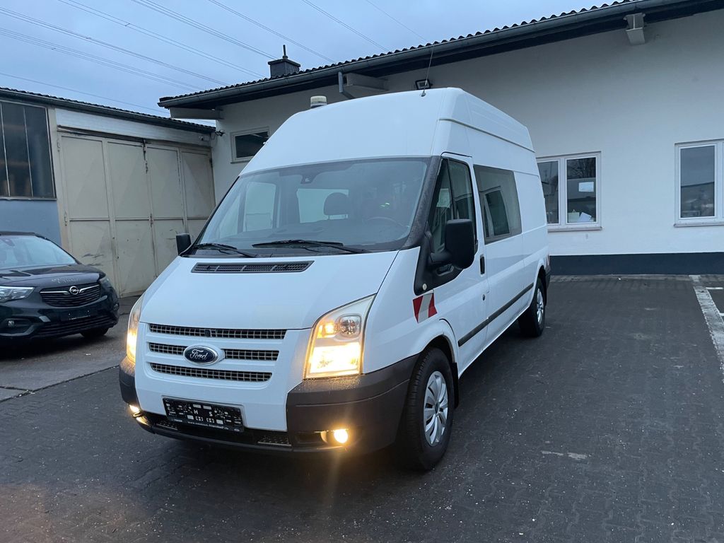 Ford Transit 2012