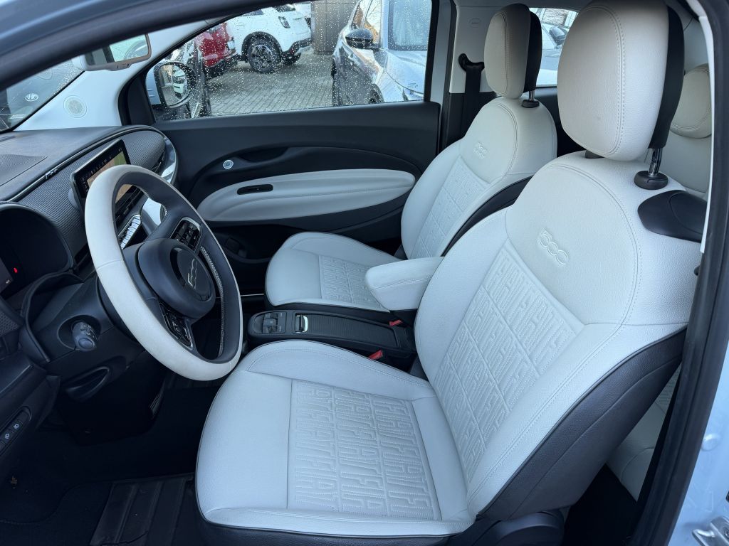 Fiat 500e 2021