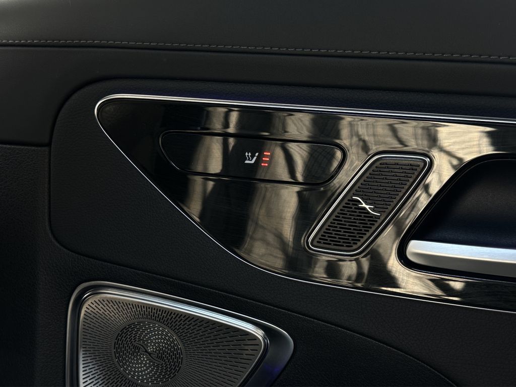 Mercedes-Benz C 300 2021