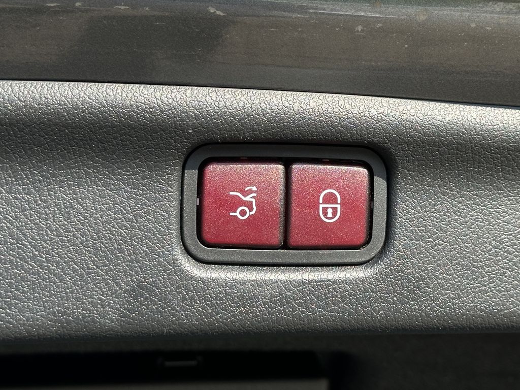 Mercedes-Benz C 300 2021