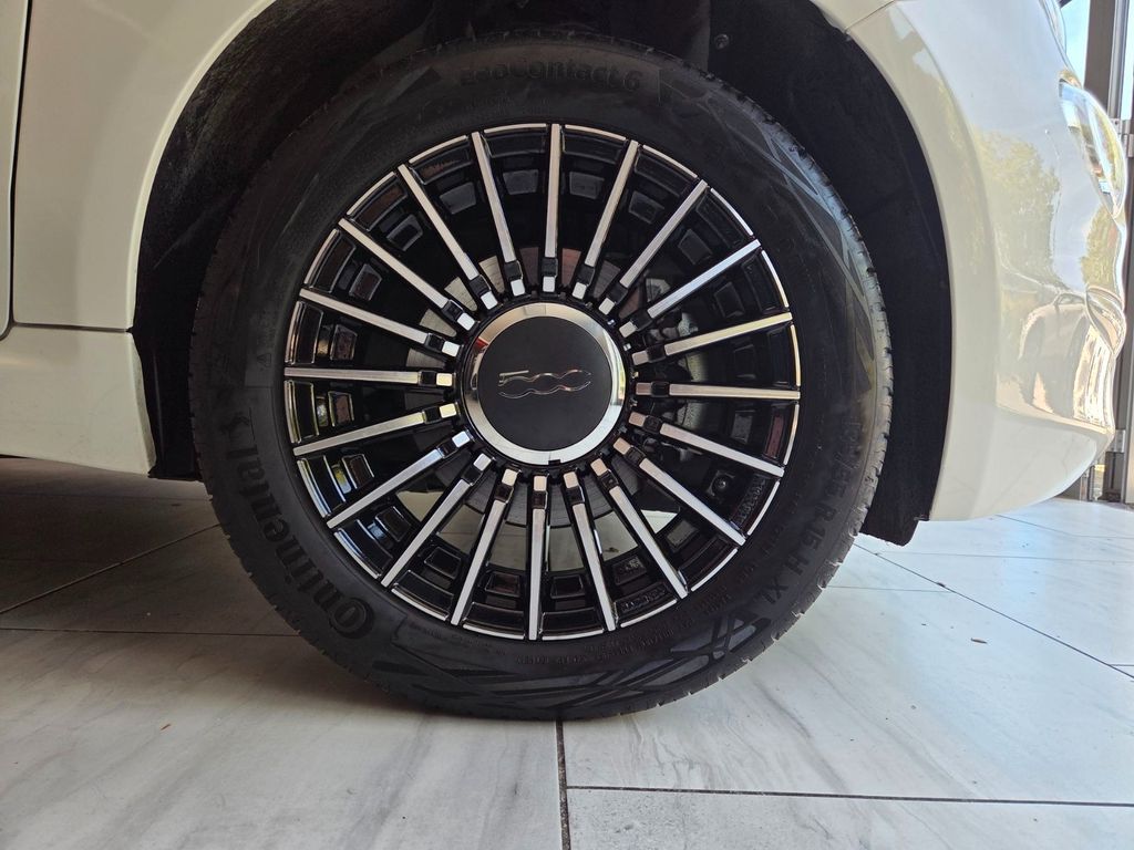 Fiat 500 2023