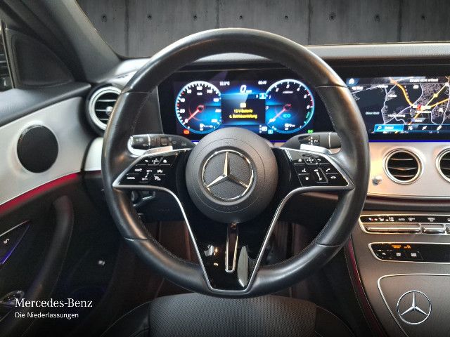 Mercedes-Benz E 300 2021