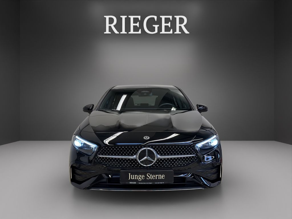 Mercedes-Benz A 200 2025