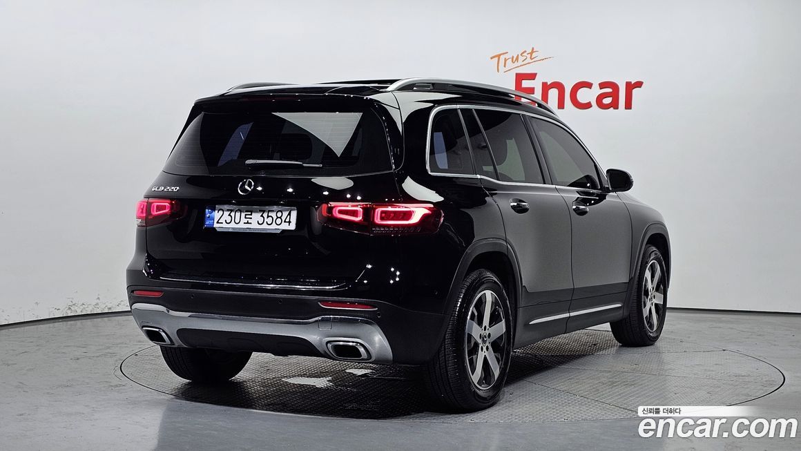 Mercedes-Benz GLB-Class 2020