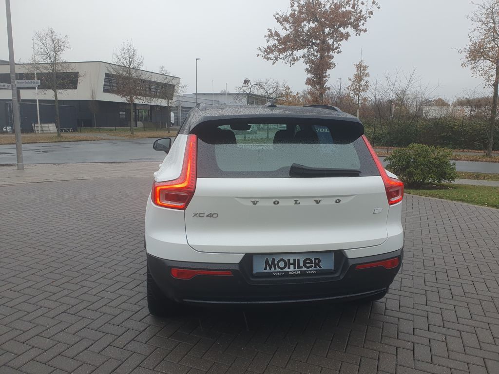 Volvo XC40 2022