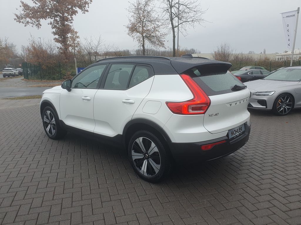 Volvo XC40 2022