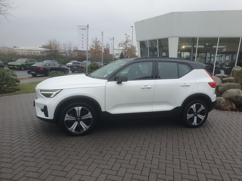 Volvo XC40 2022
