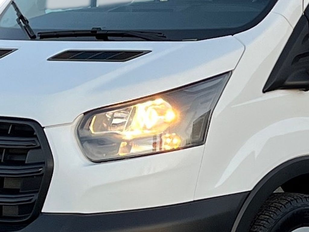 Ford Transit 2025
