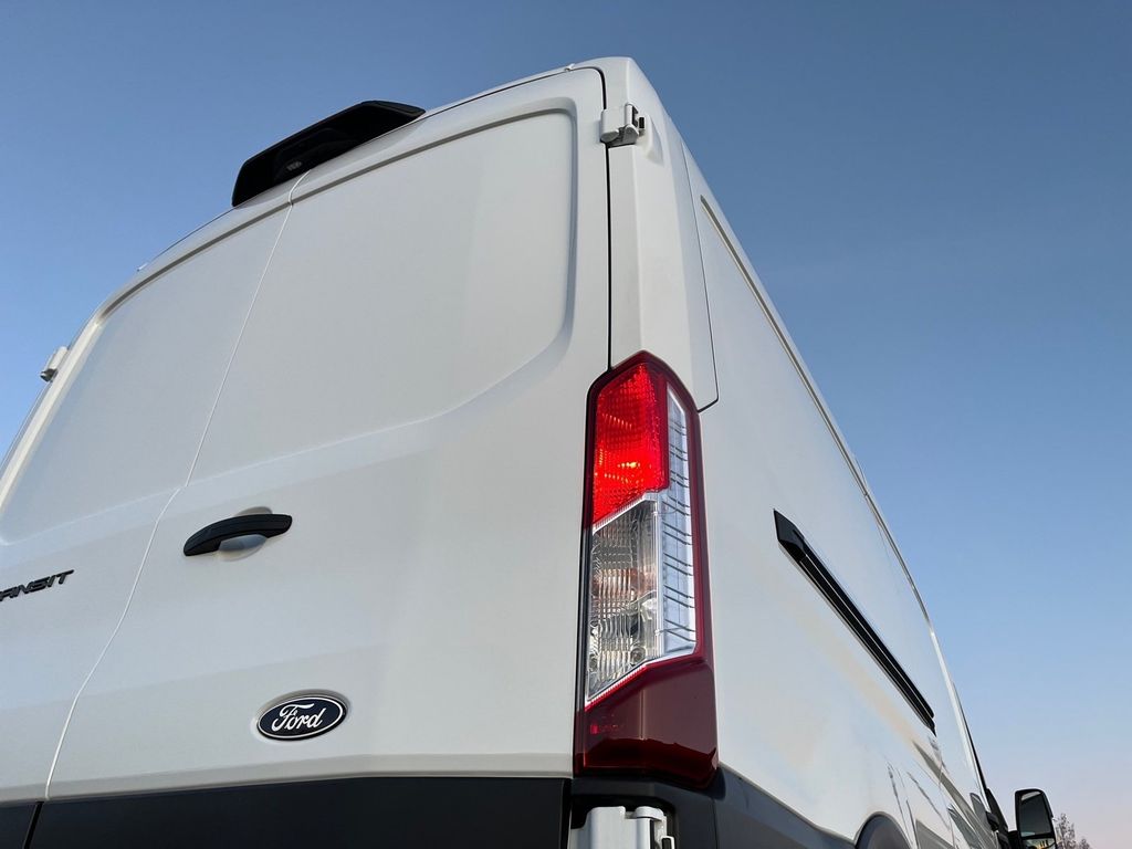 Ford Transit 2025