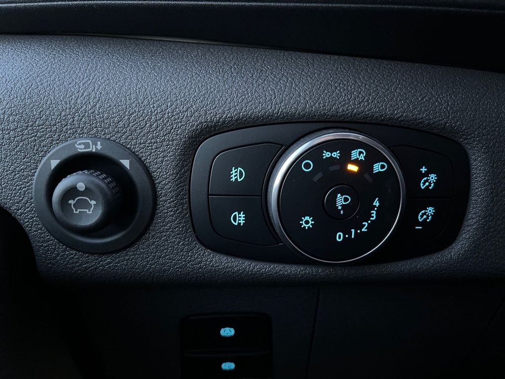 Ford Transit 2025