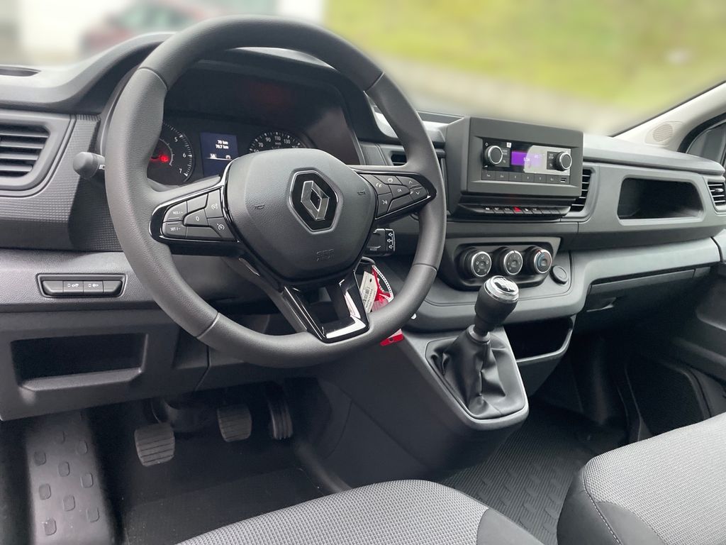 Renault Trafic 2023