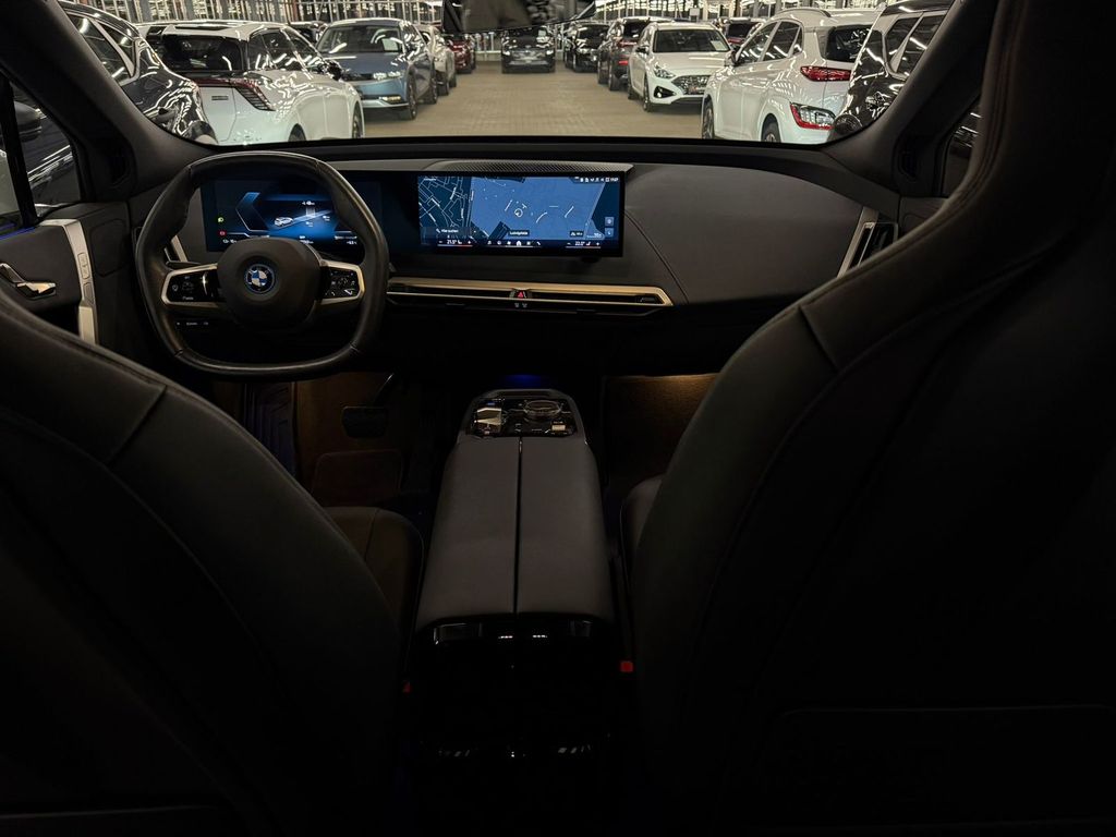 BMW iX 2023