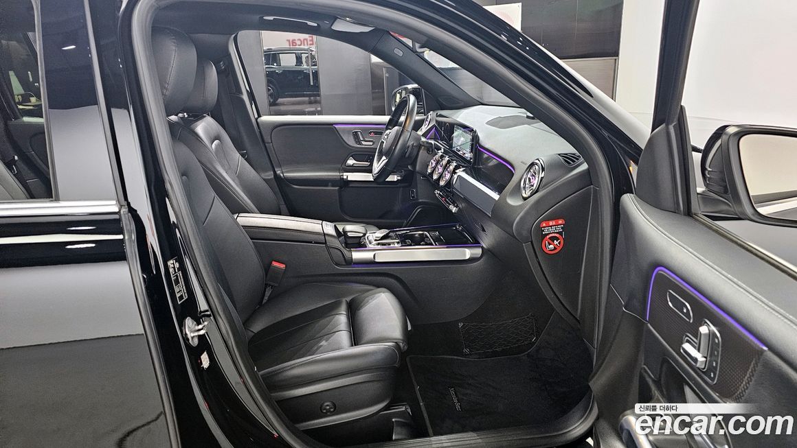 Mercedes-Benz GLB-Class 2020