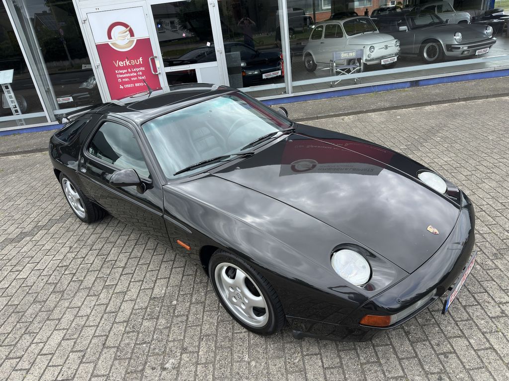 Porsche 928 1993