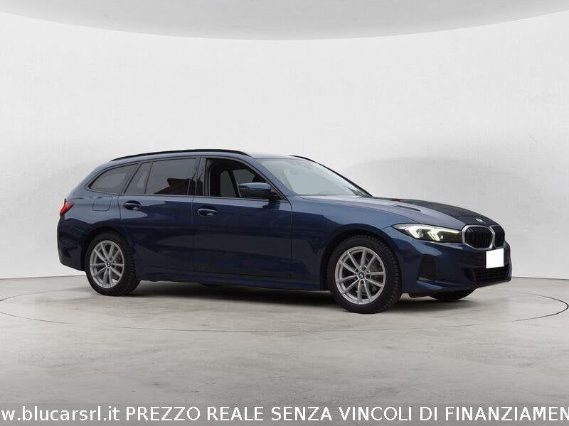 BMW 316 2023