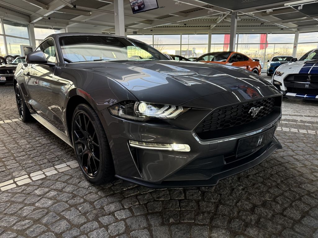 Ford Mustang 2024