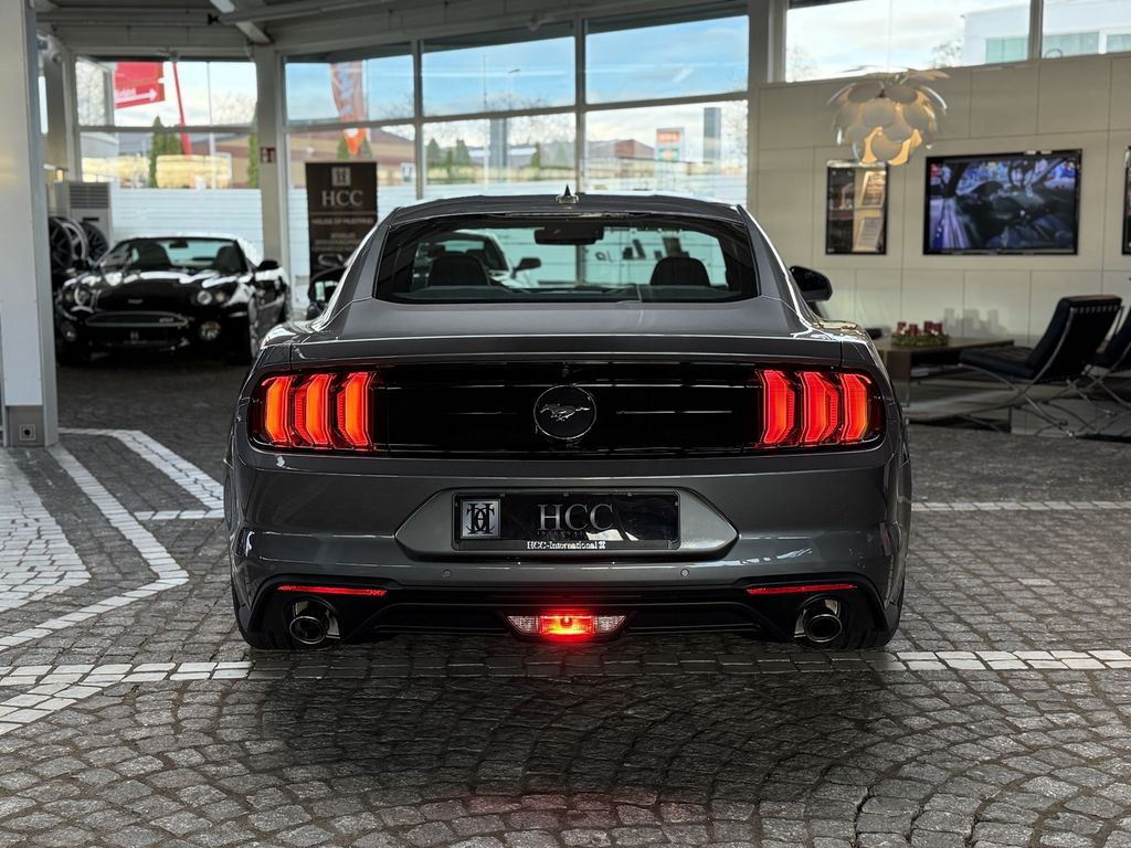 Ford Mustang 2024