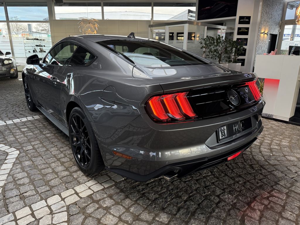 Ford Mustang 2024