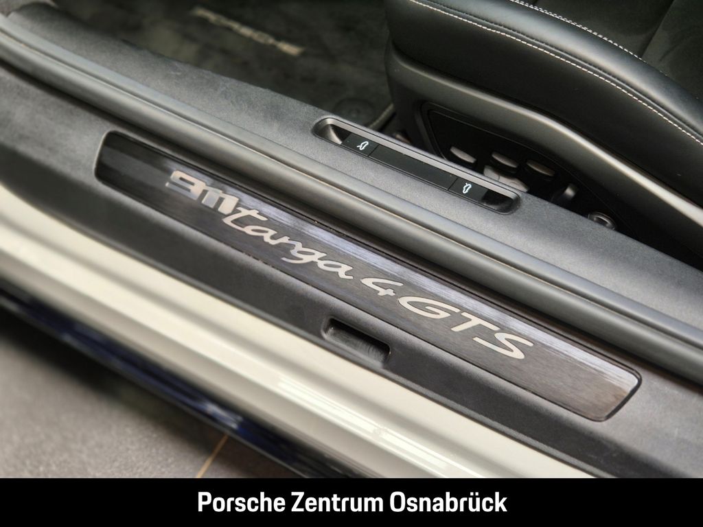 Porsche 992 2024