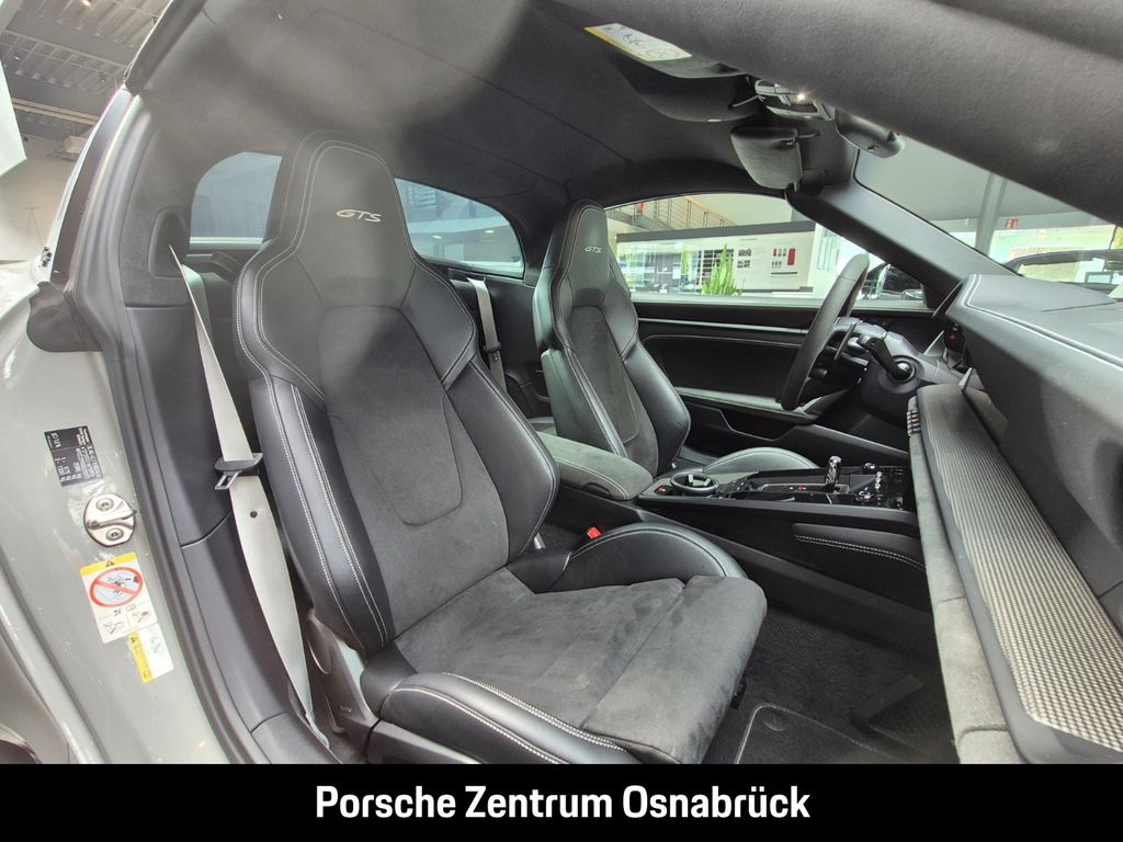 Porsche 992 2024