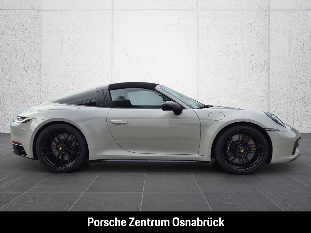 Porsche 992 2024