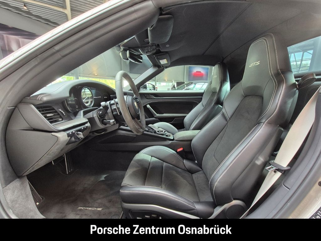 Porsche 992 2024
