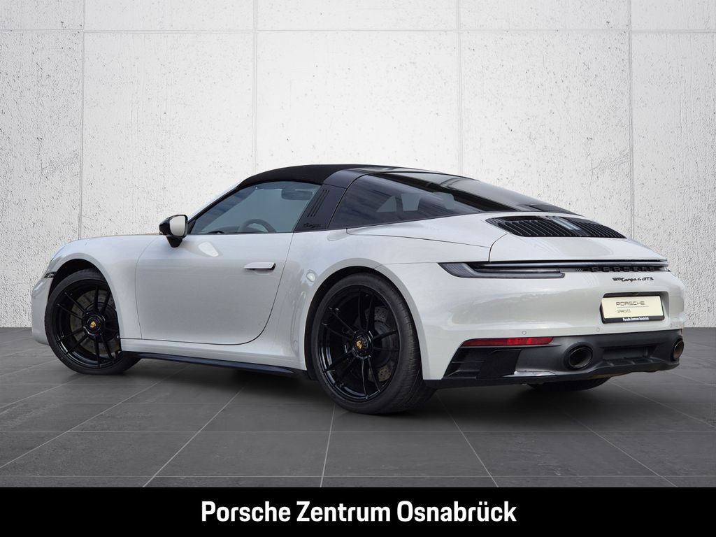 Porsche 992 2024
