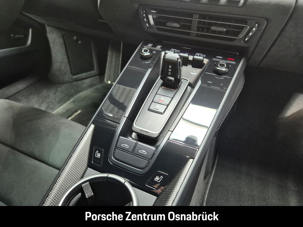 Porsche 992 2024
