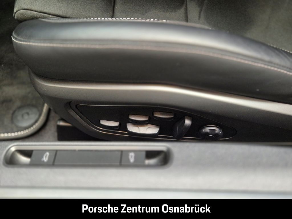 Porsche 992 2024