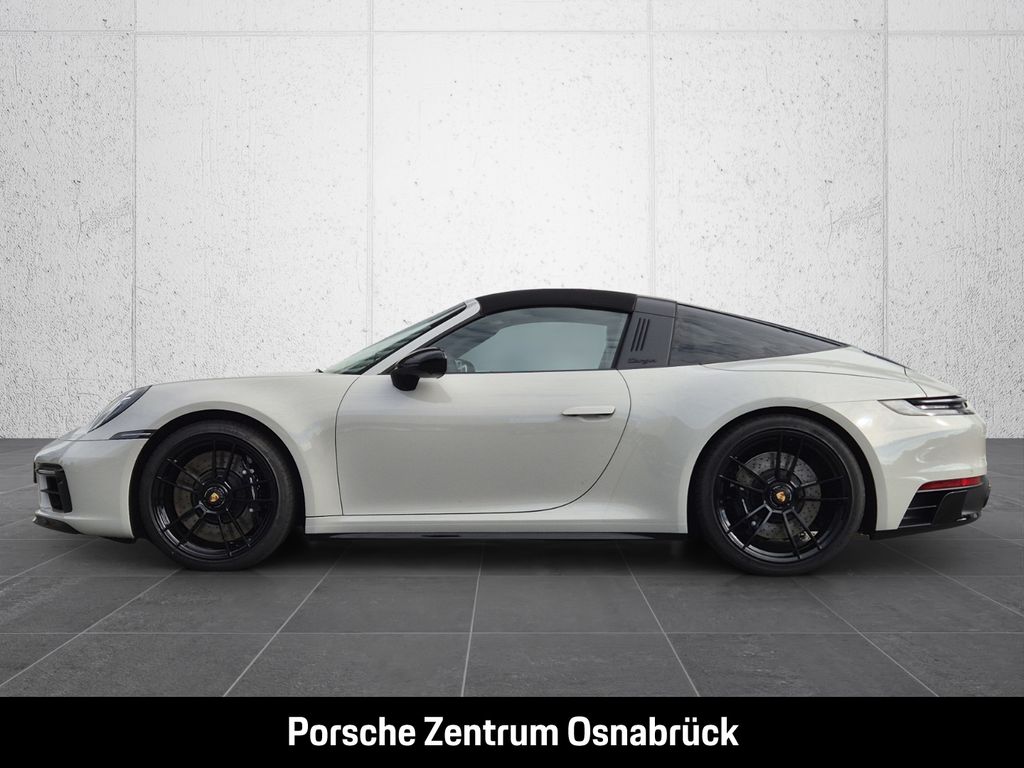 Porsche 992 2024