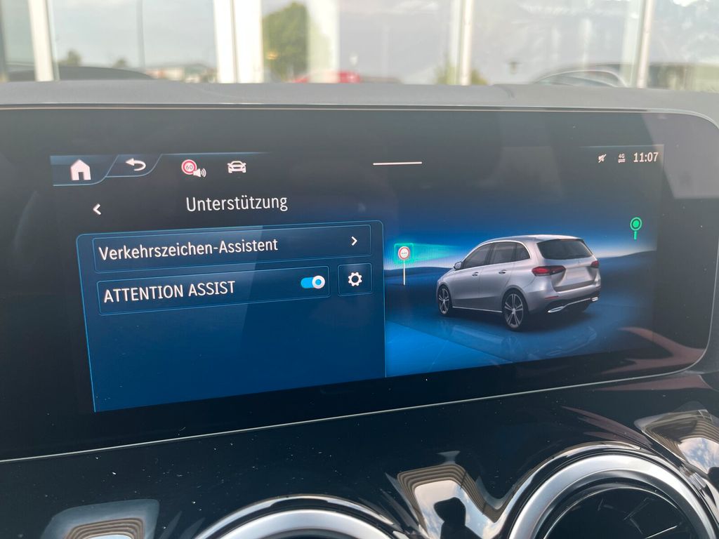 Mercedes-Benz B 250 2024